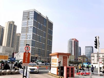 邯郸市丛台区充分挖掘地下和拆违腾退空间新建公共停车场13个 